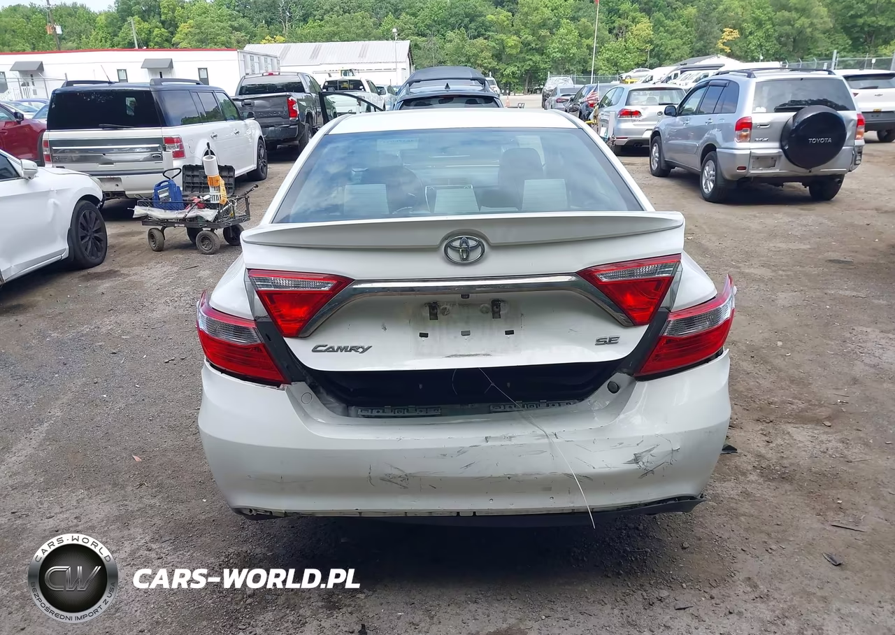 2016 Toyota Camry Se VIN:4T1BF1FK5GU554459 - 16