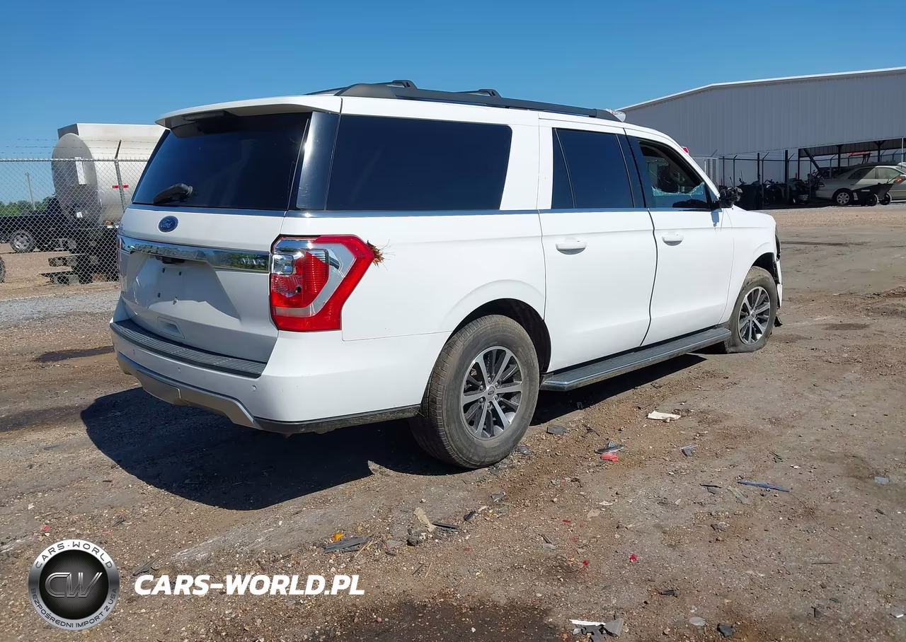 2018 Ford Expedition Max Xlt VIN:1FMJK1HT4JEA00666 - 4