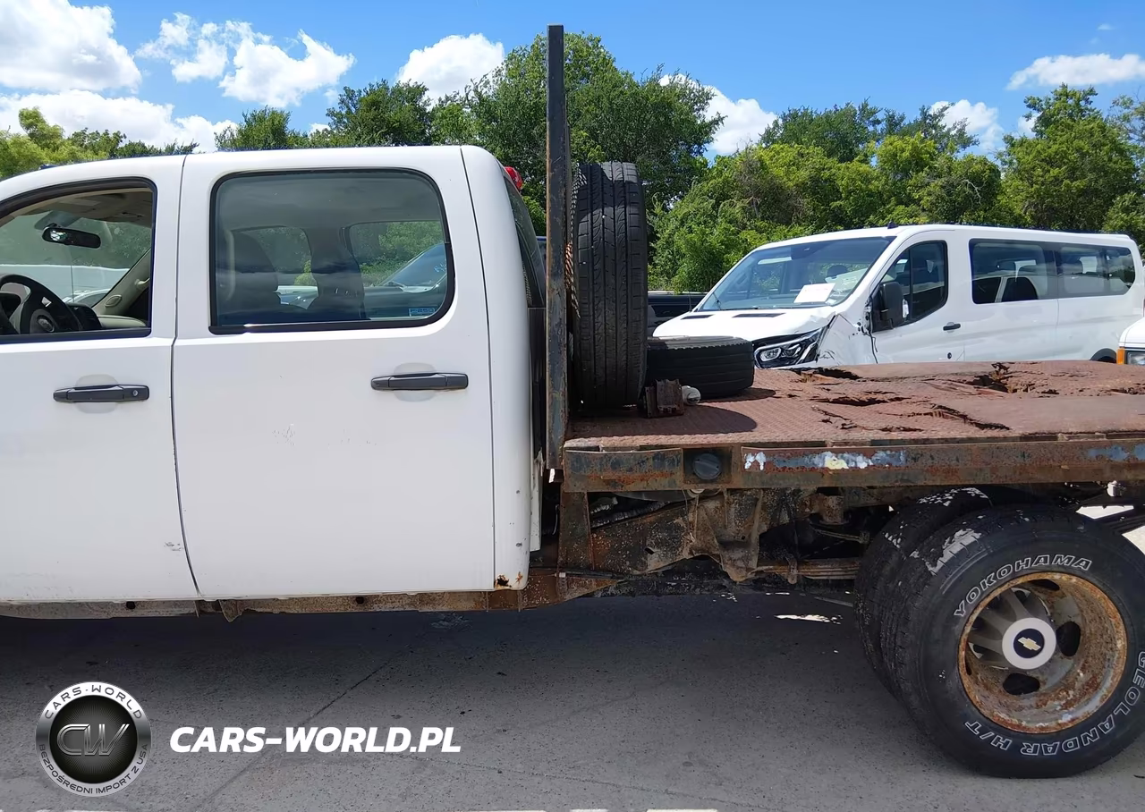 CHEVROLET SILVERADO 3500HD VIN:1GB4CZCL3BF180338 - 14