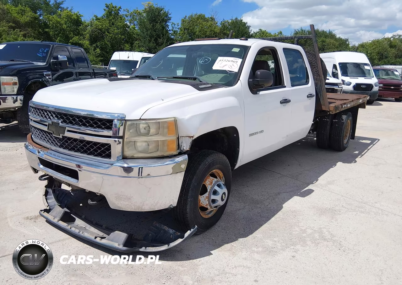 CHEVROLET SILVERADO 3500HD VIN:1GB4CZCL3BF180338 - 2