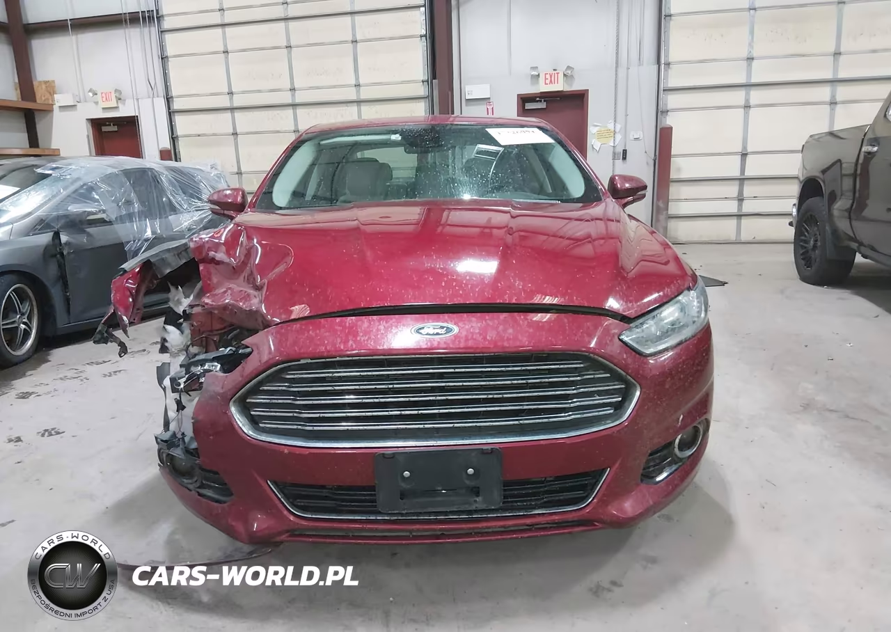 2015 Ford Fusion Energi Titanium VIN:3FA6P0SU1FR114223 - 12