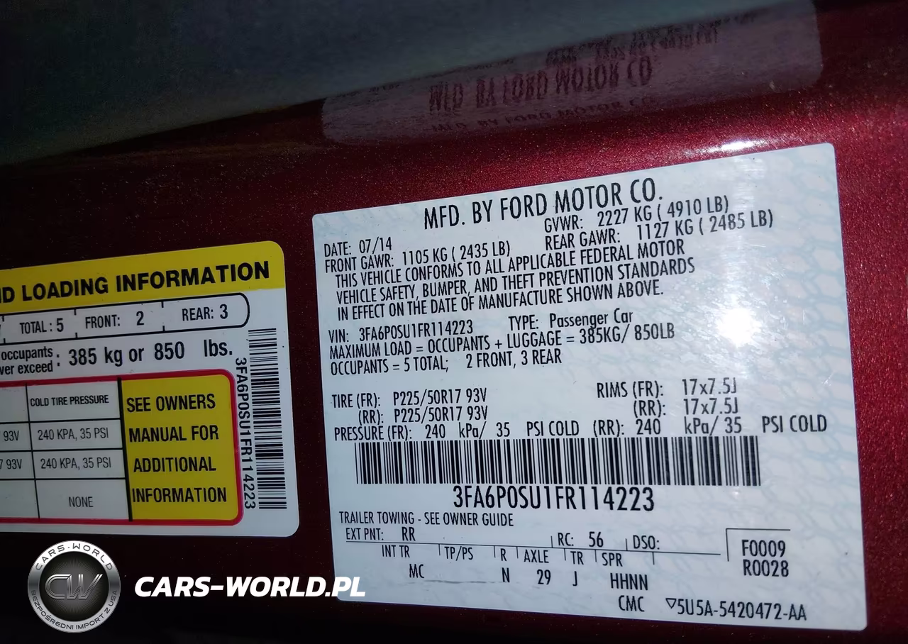2015 Ford Fusion Energi Titanium VIN:3FA6P0SU1FR114223 - 9