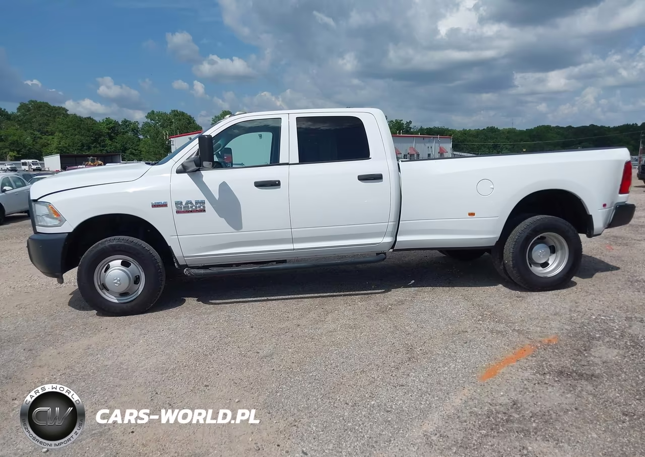 2018 Ram 3500 Tradesman 4X4 8' Box VIN:3C63RRGJXJG412596 - 16