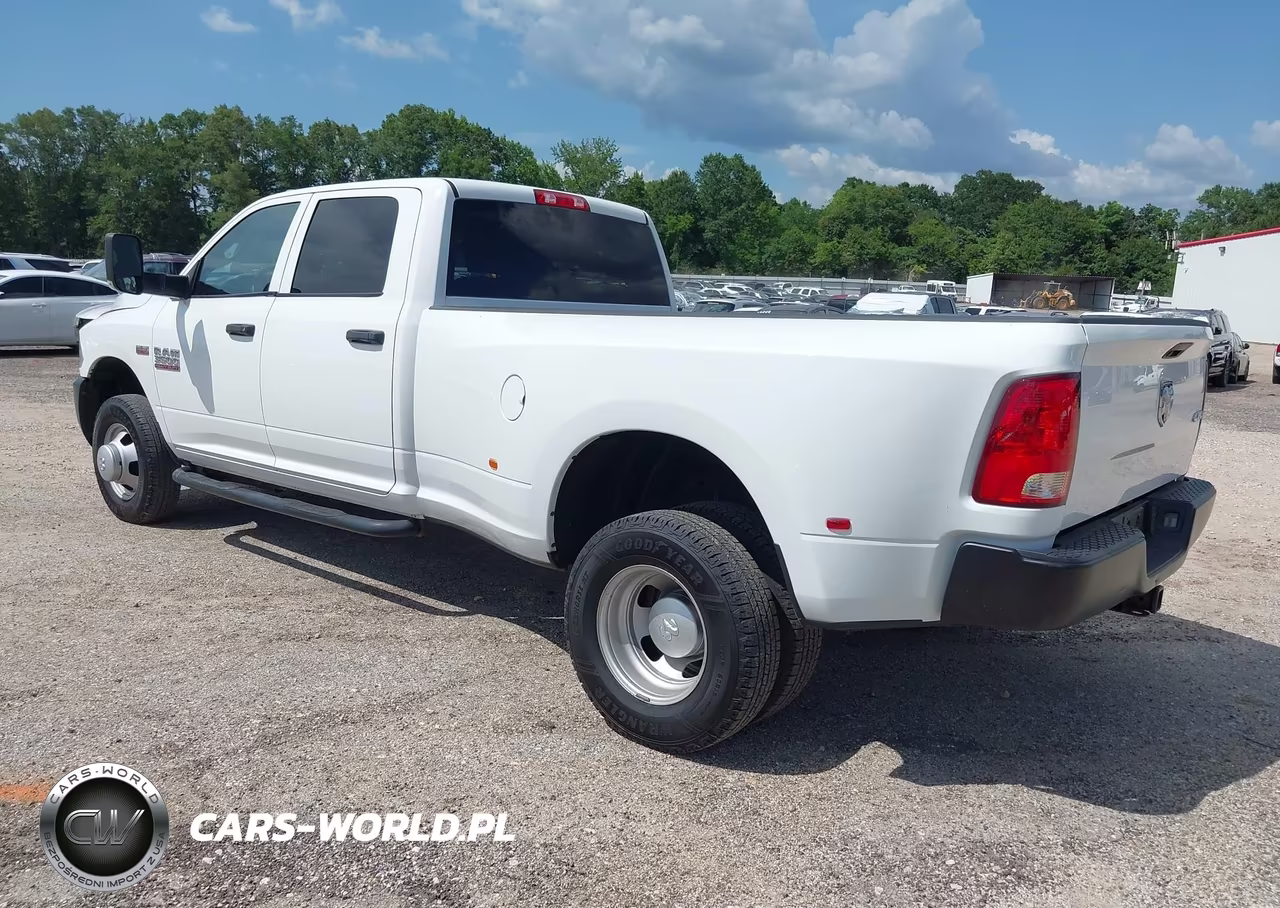 2018 Ram 3500 Tradesman 4X4 8' Box VIN:3C63RRGJXJG412596 - 3