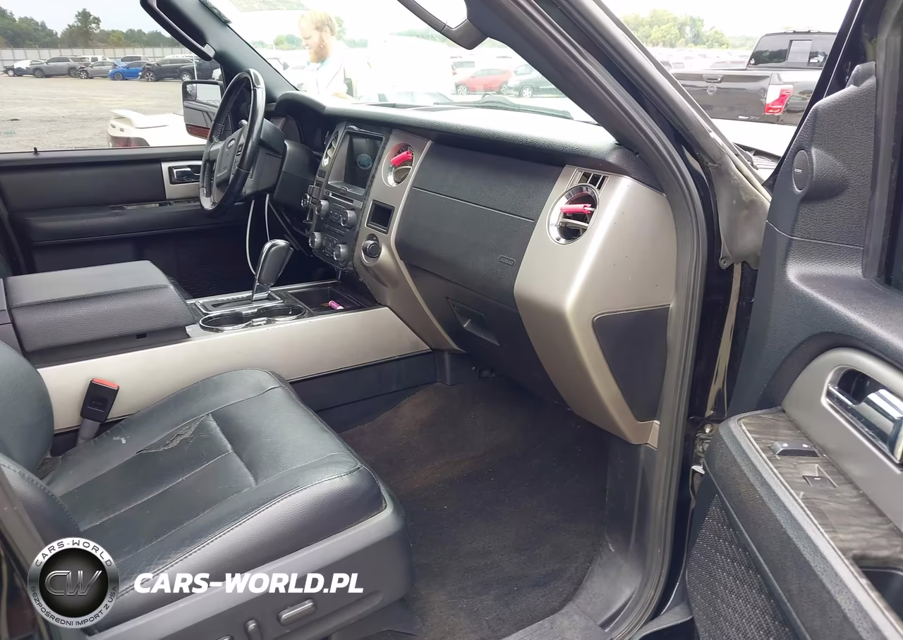 2017 Ford Expedition Limited VIN:1FMJU1KT6HEA61160 - 5