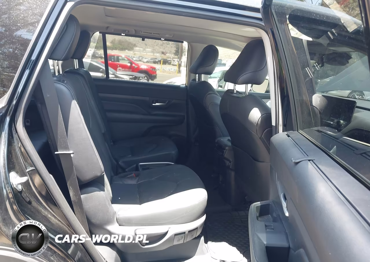 2024 Toyota Grand Highlander Limited VIN:5TDAAAB59RS061809 - 8