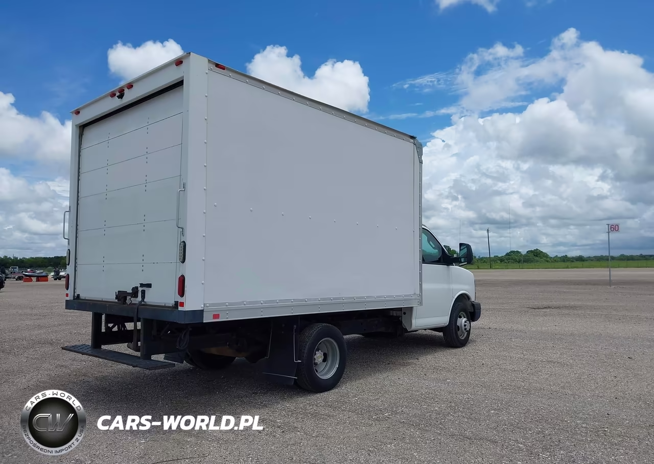 2016 Chevrolet Express Cutaway 3500 VIN:1GB3GRCG0G1258937 - 4