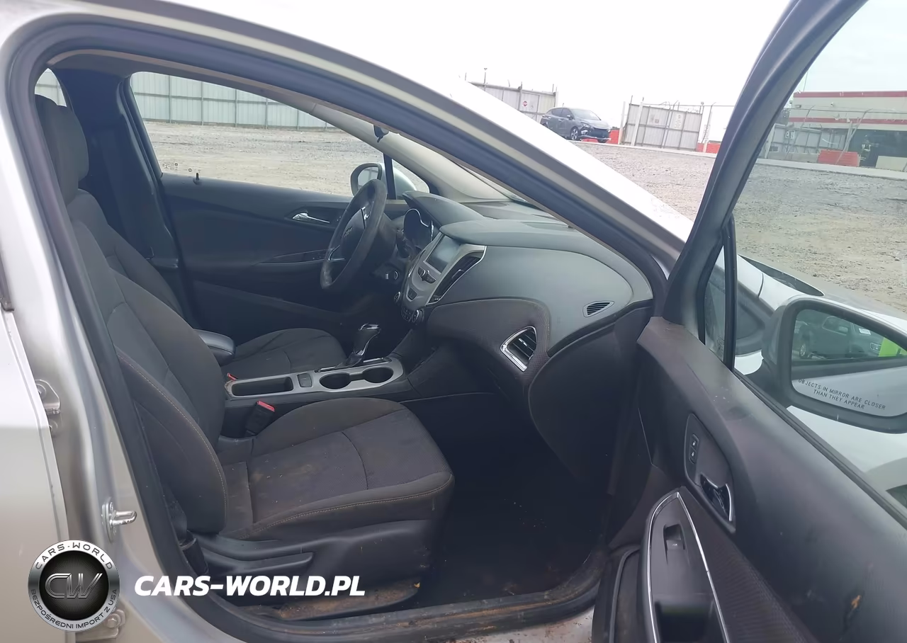 2018 Chevrolet Cruze Ls Auto VIN:1G1BC5SMXJ7244091 - 5