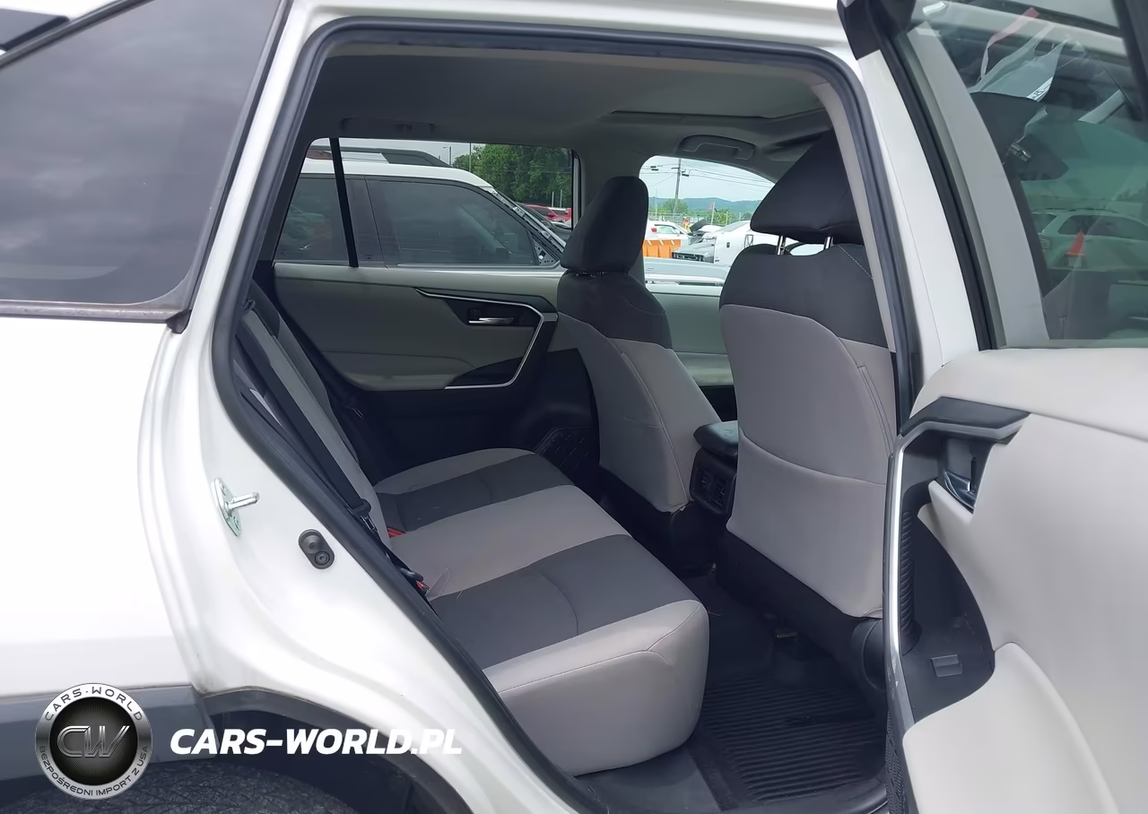 2021 Toyota Rav4 Xle VIN:2T3W1RFV5MC101729 - 8