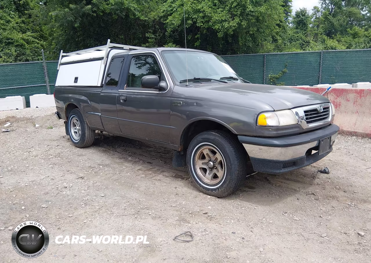 1999 Mazda B2500 Se