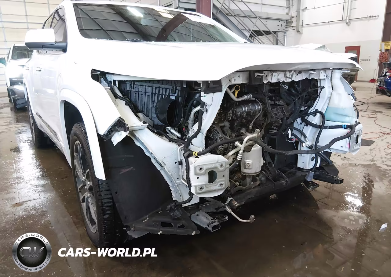2019 GMC Acadia Denali VIN:1GKKNPLS1KZ190040 - 18