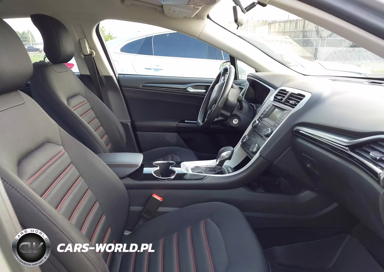 2014 Ford Fusion Se VIN:1FA6P0H77E5402122 - 5