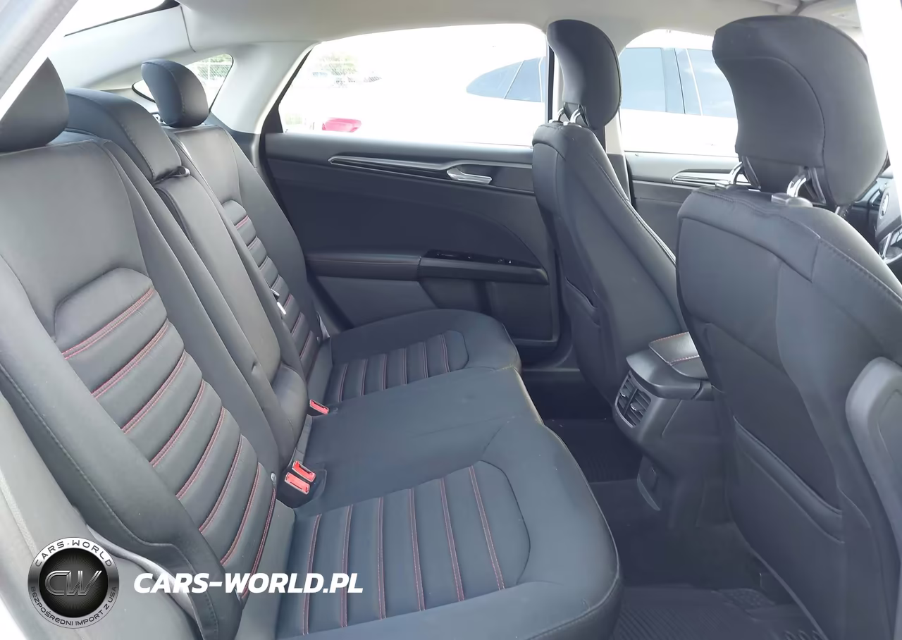2014 Ford Fusion Se VIN:1FA6P0H77E5402122 - 8