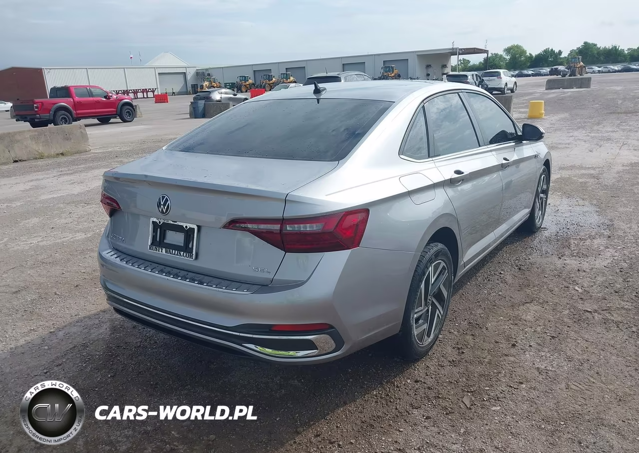 2022 Volkswagen Jetta 1.5T Sel VIN:3VWGM7BU0NM026319 - 4