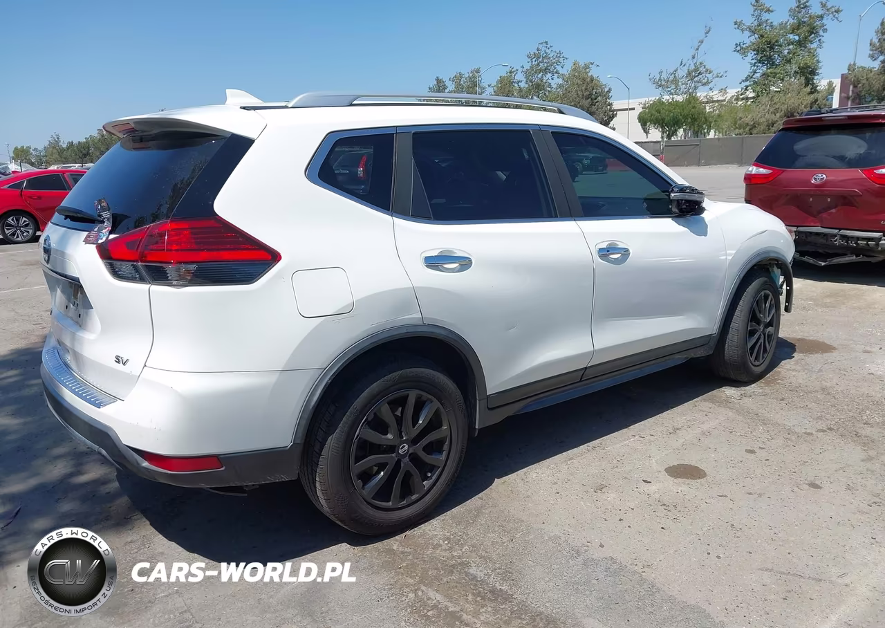 2017 Nissan Rogue Sv VIN:JN8AT2MT1HW133231 - 4