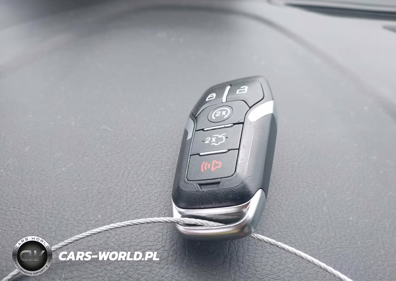 2014 Ford Fusion Titanium VIN:3FA6P0K93ER298140 - 11