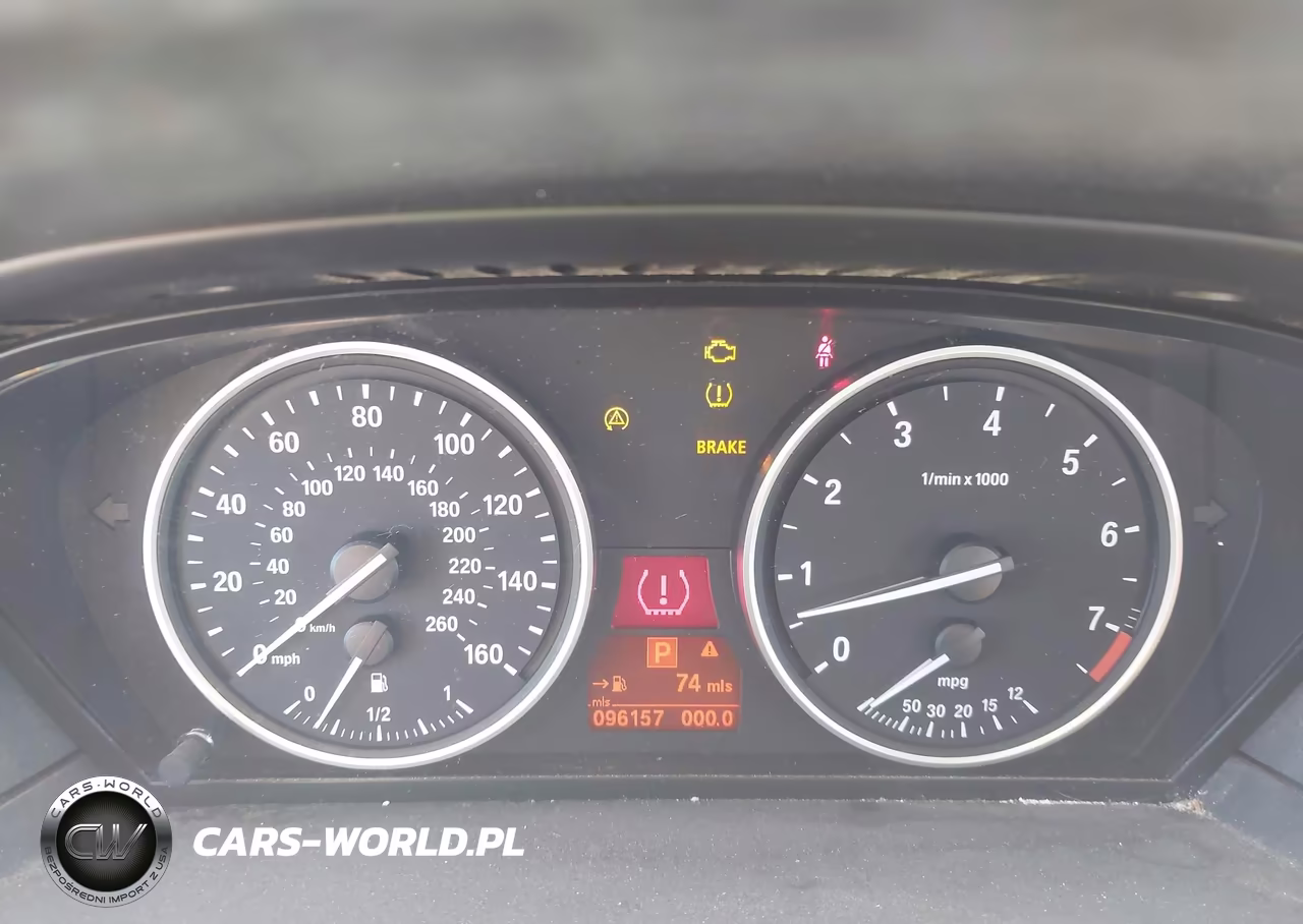 2008 BMW 528Xi VIN:WBANV13518C150159 - 7