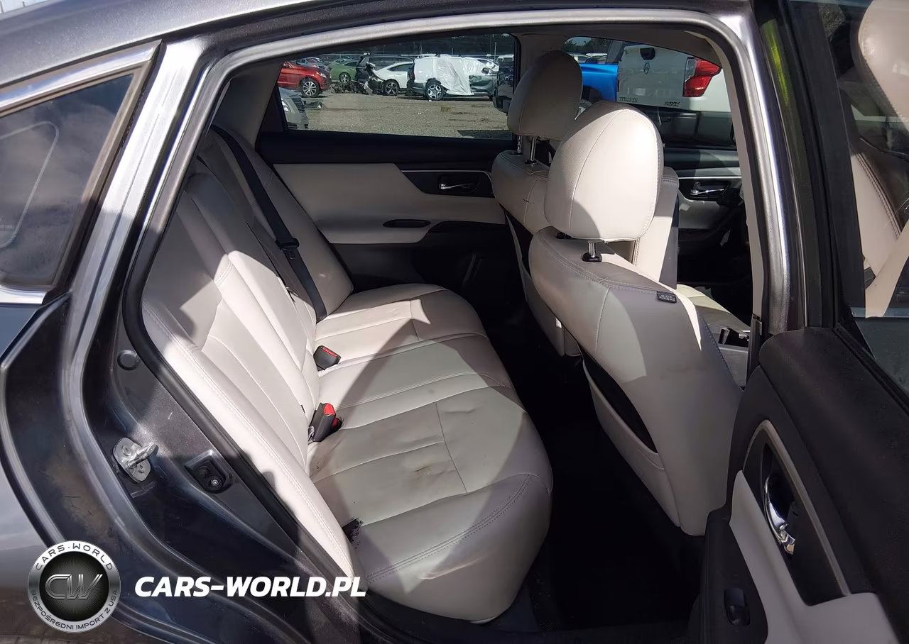 2015 Nissan Altima 2.5 S VIN:1N4AL3AP8FN316515 - 8
