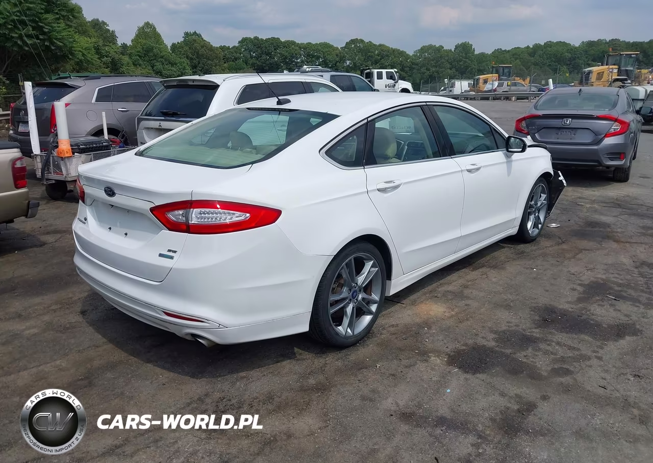 2015 Ford Fusion Se VIN:3FA6P0HD3FR218929 - 4