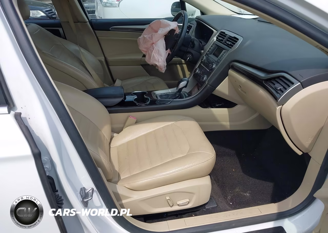 2015 Ford Fusion Se VIN:3FA6P0HD3FR218929 - 5