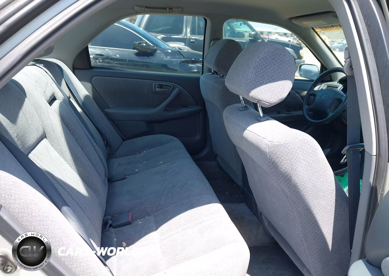 2000 Toyota Camry Le VIN:4T1BG22K8YU689980 - 8