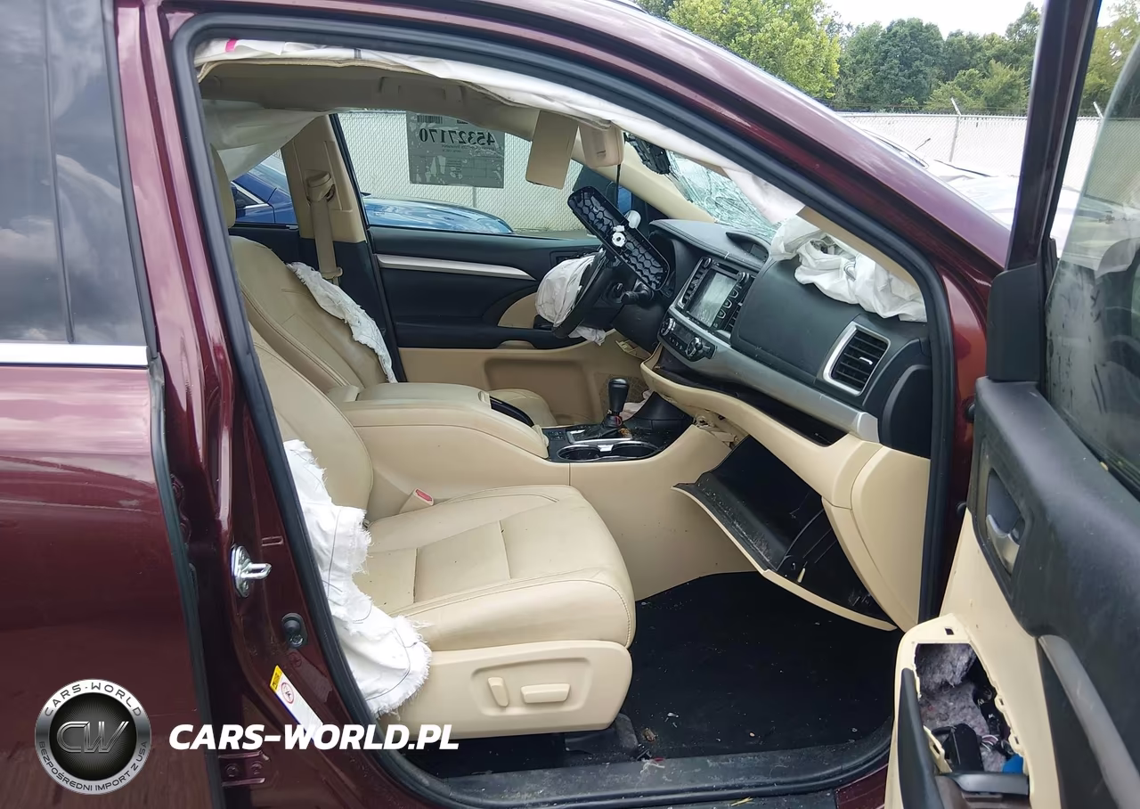 2018 Toyota Highlander Xle VIN:5TDKZRFH0JS263040 - 5