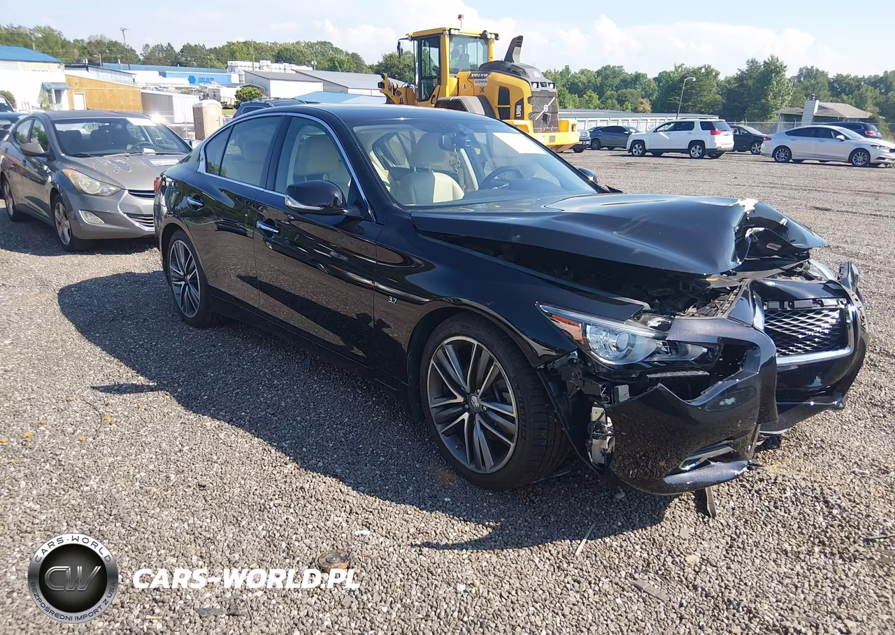 2015 Infiniti Q50 Premium – zdjęcie 1 z 16