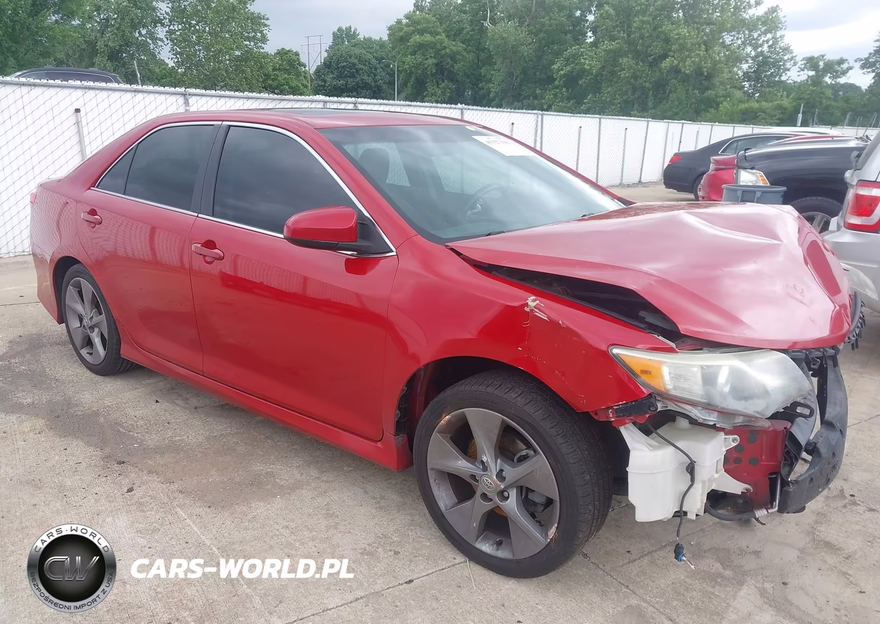 2012 Toyota Camry Se Limited Edition – zdjęcie 1 z 17