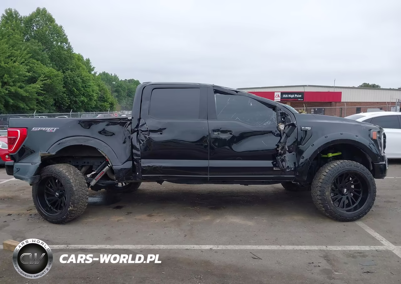 2022 Ford F-150 Xlt VIN:1FTFW1ED5NFC42670 - 14