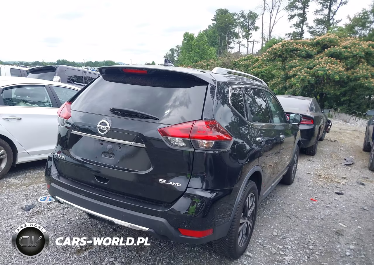 2018 Nissan Rogue Sl VIN:JN8AT2MVXJW310446 - 4