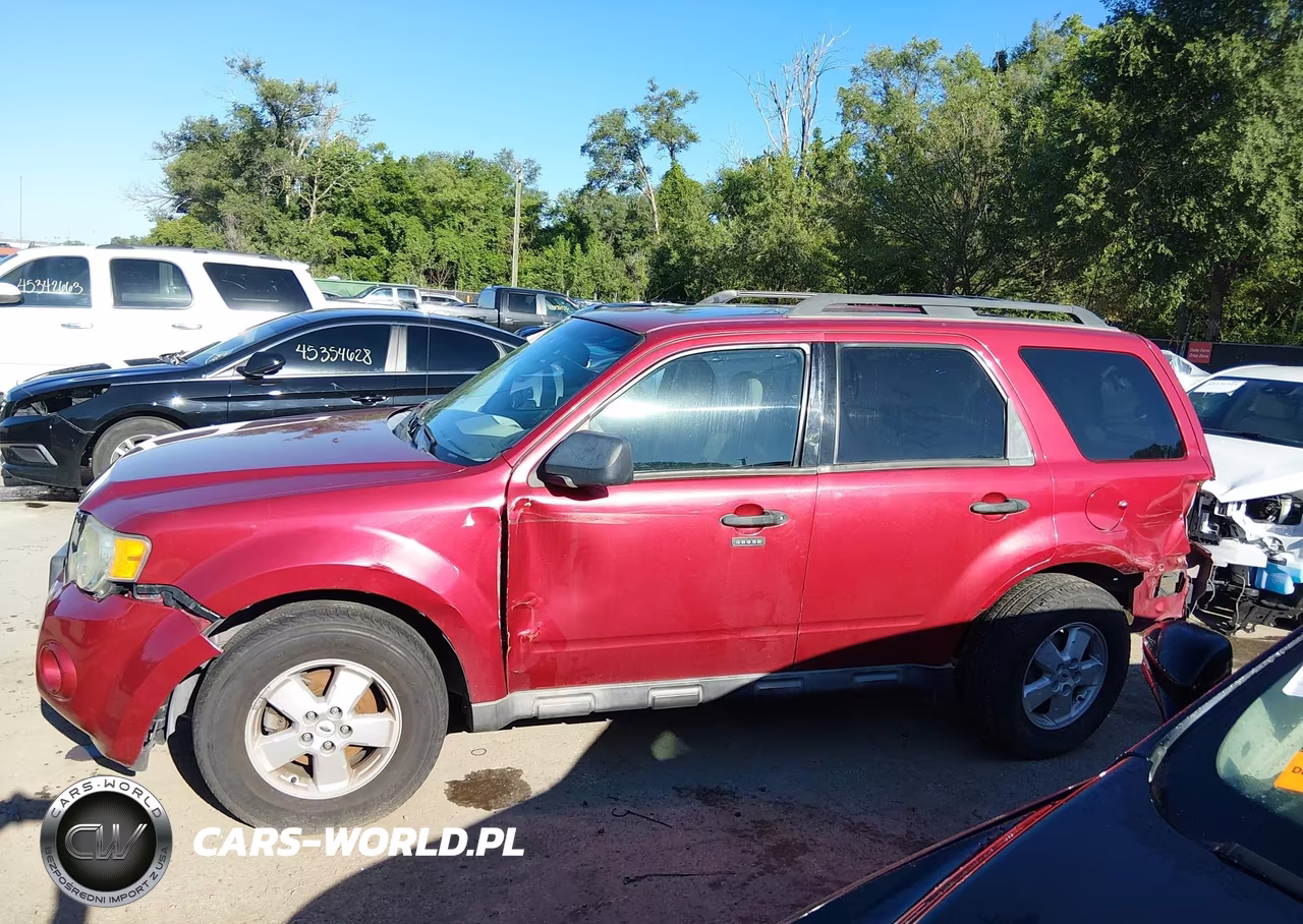 2009 Ford Escape Xlt VIN:1FMCU03739KA93460 - 14