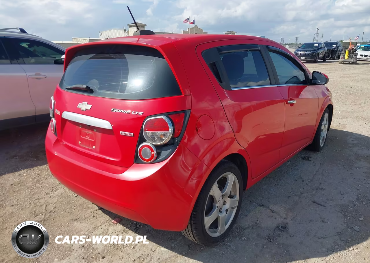 2015 Chevrolet Sonic Ltz Auto VIN:1G1JE6SB6F4187410 - 4