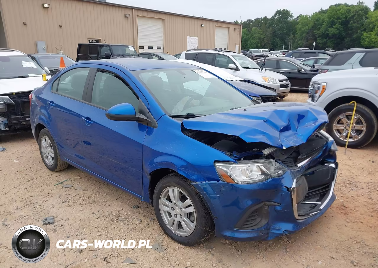 2017 Chevrolet Sonic Ls Auto – zdjęcie 1 z 16