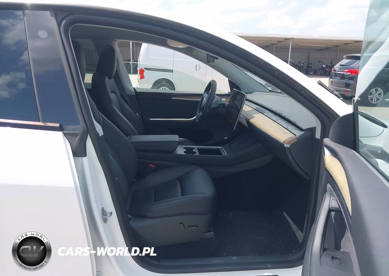 2023 Tesla Model Y Awd-Long Range Dual Motor All-Wheel Drive VIN:7SAYGDEE4PA101130 - 5