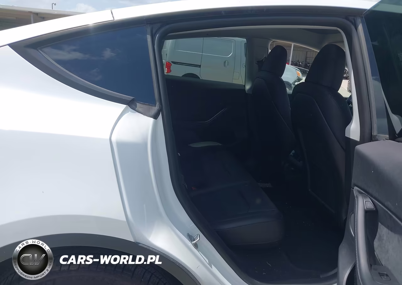 2023 Tesla Model Y Awd-Long Range Dual Motor All-Wheel Drive VIN:7SAYGDEE4PA101130 - 8