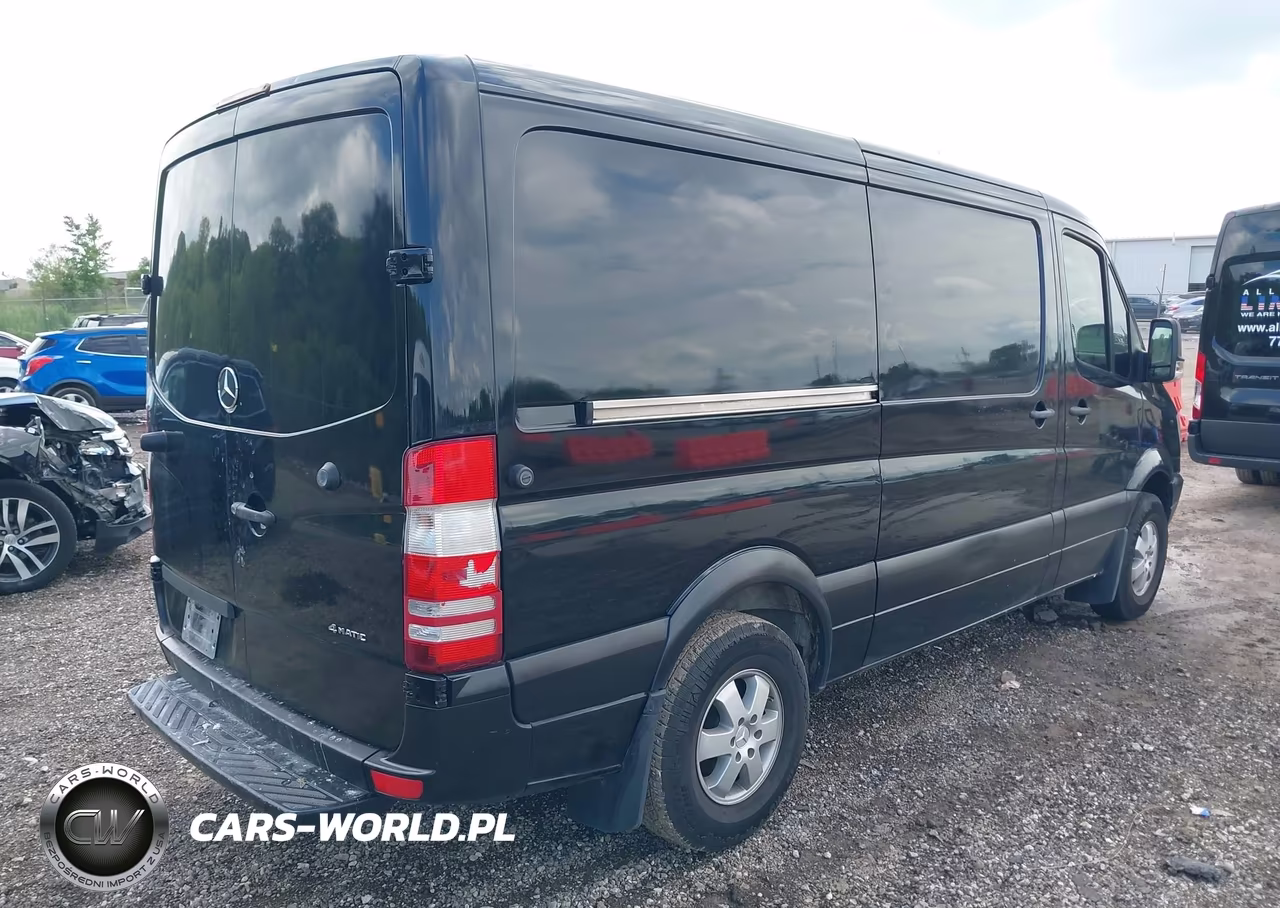 2013 Mercedes-Benz Sprinter 2500 Normal Roof VIN:WD3PE7CC6D5751251 - 4