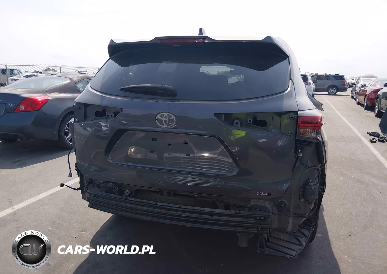 2022 Toyota Highlander Xle VIN:5TDGZRAH0NS554530 - 16