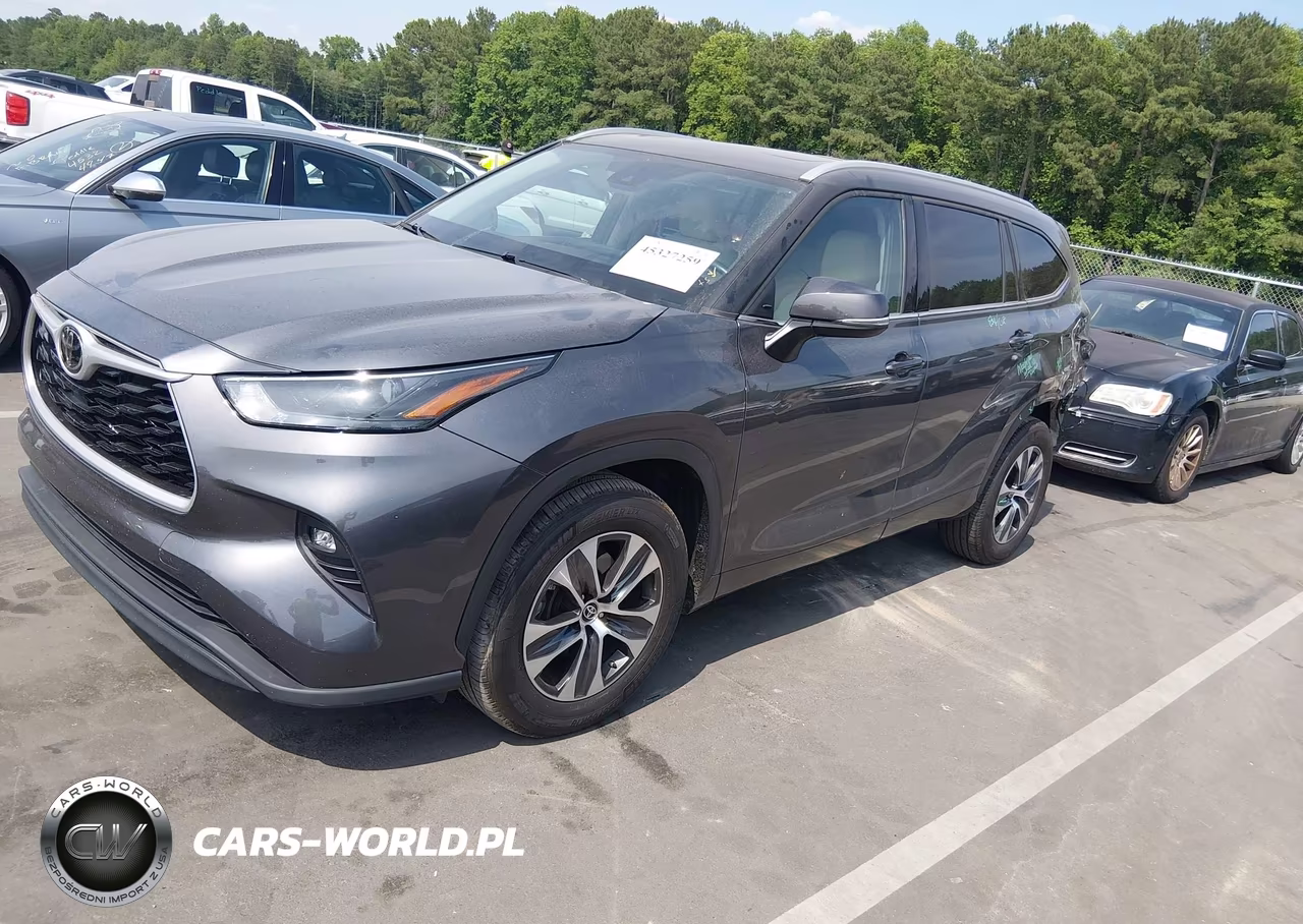 2022 Toyota Highlander Xle VIN:5TDGZRAH0NS554530 - 2