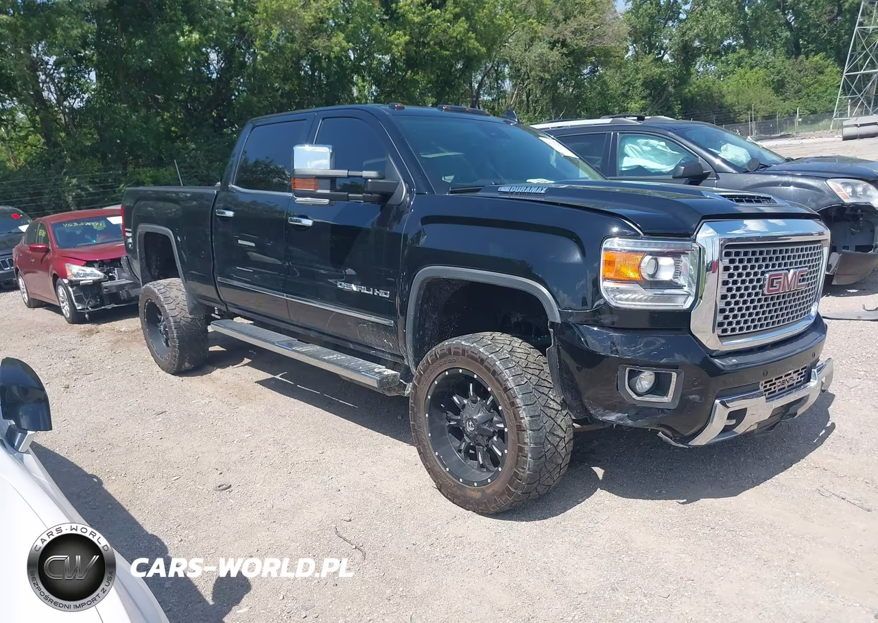 2017 GMC Sierra 2500Hd Denali – zdjęcie 1 z 17