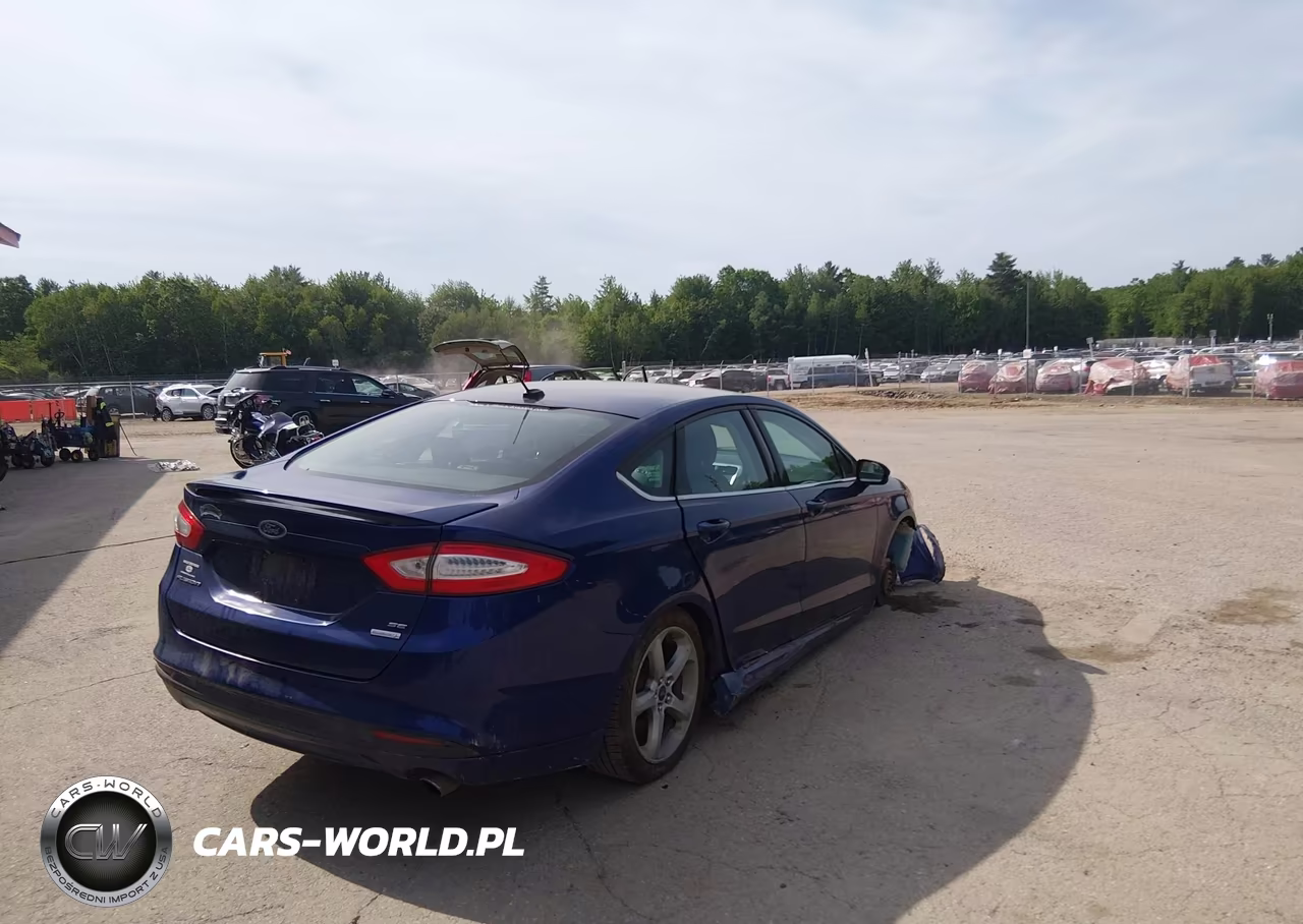2015 Ford Fusion Se VIN:1FA6P0HD7F5100630 - 4