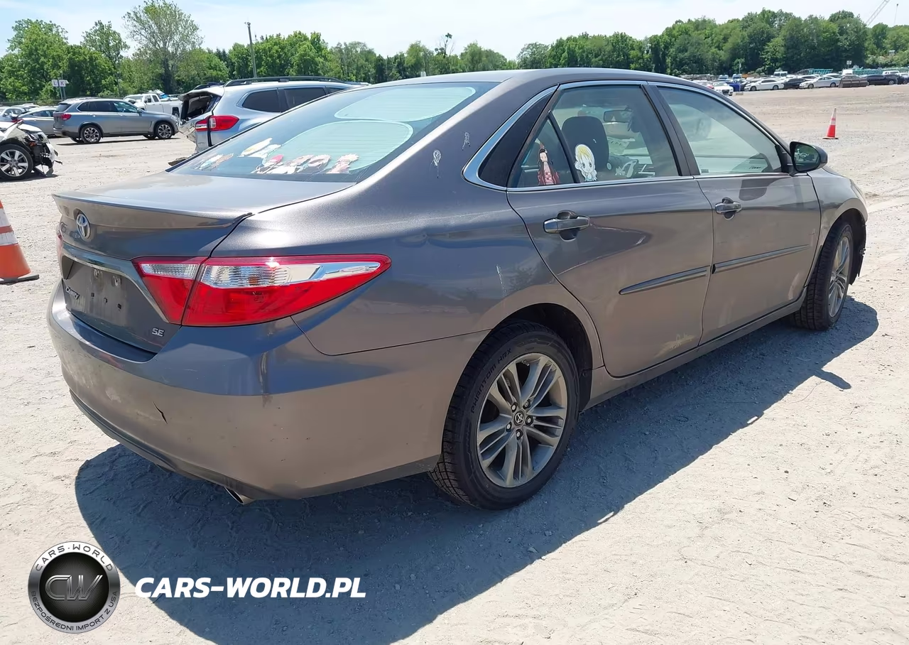 2017 Toyota Camry Se VIN:4T1BF1FK9HU398136 - 4