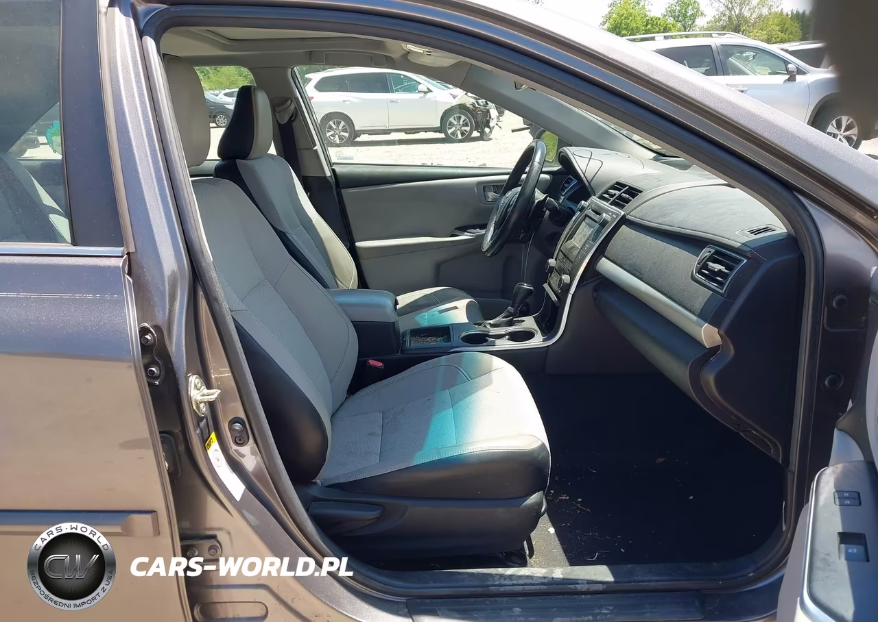 2017 Toyota Camry Se VIN:4T1BF1FK9HU398136 - 5