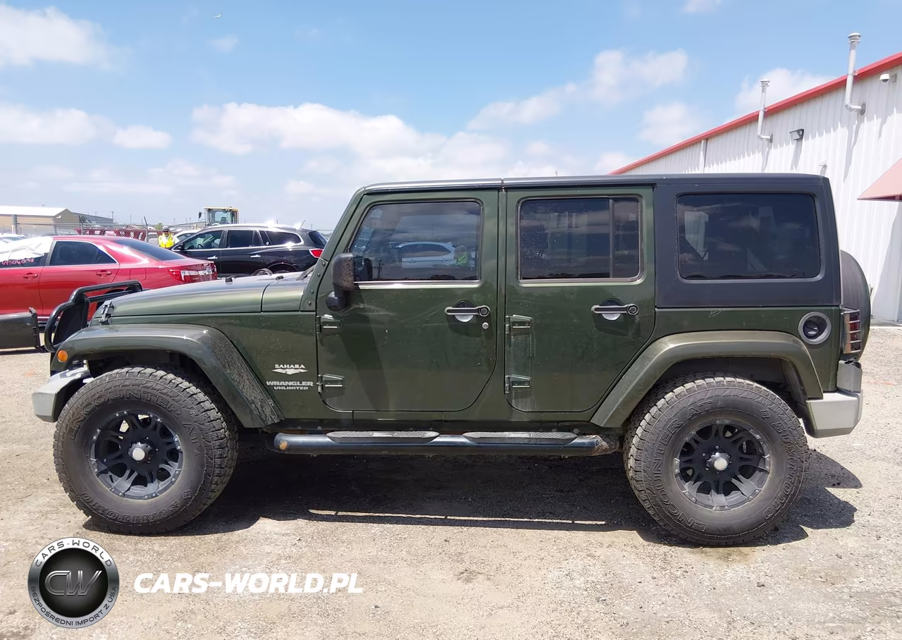 2007 Jeep Wrangler Unlimited Sahara VIN:1J4GB59167L143183 - 14