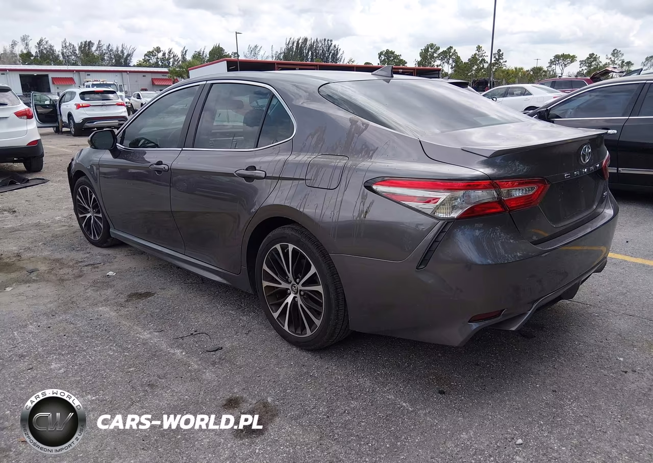 2019 Toyota Camry Se VIN:4T1B11HK3KU766314 - 3