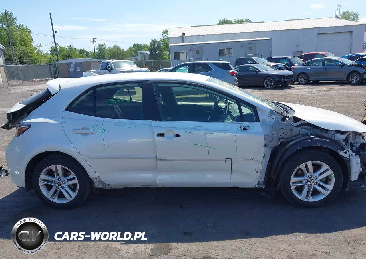 2021 Toyota Corolla Se VIN:JTND4MBE4M3141319 - 13
