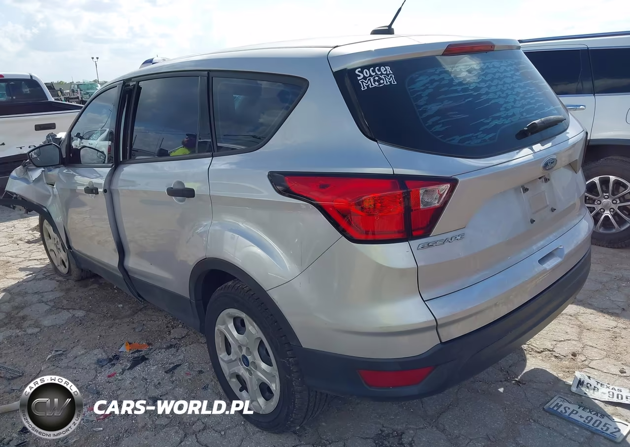 2019 Ford Escape S VIN:1FMCU0F79KUA78984 - 3