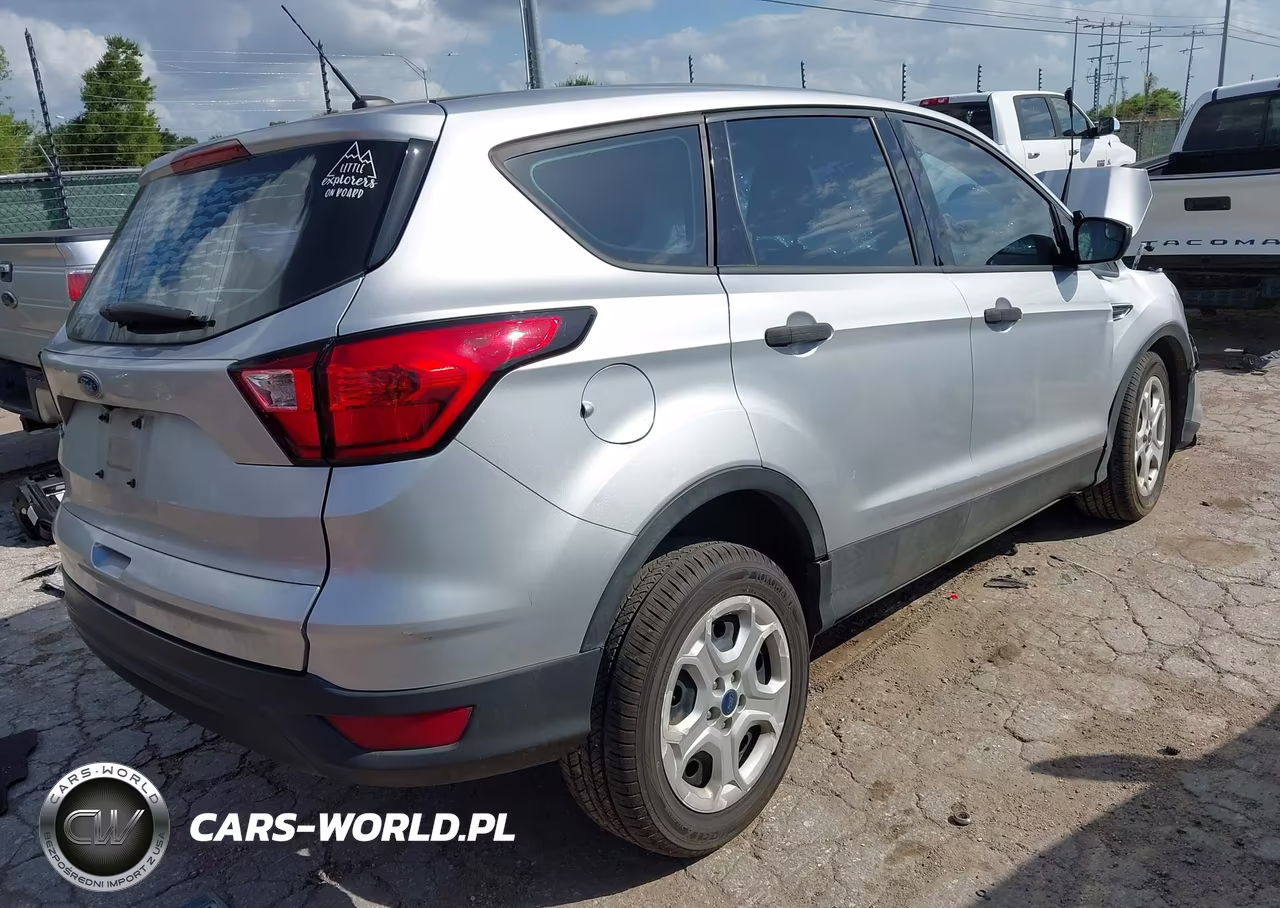 2019 Ford Escape S VIN:1FMCU0F79KUA78984 - 4