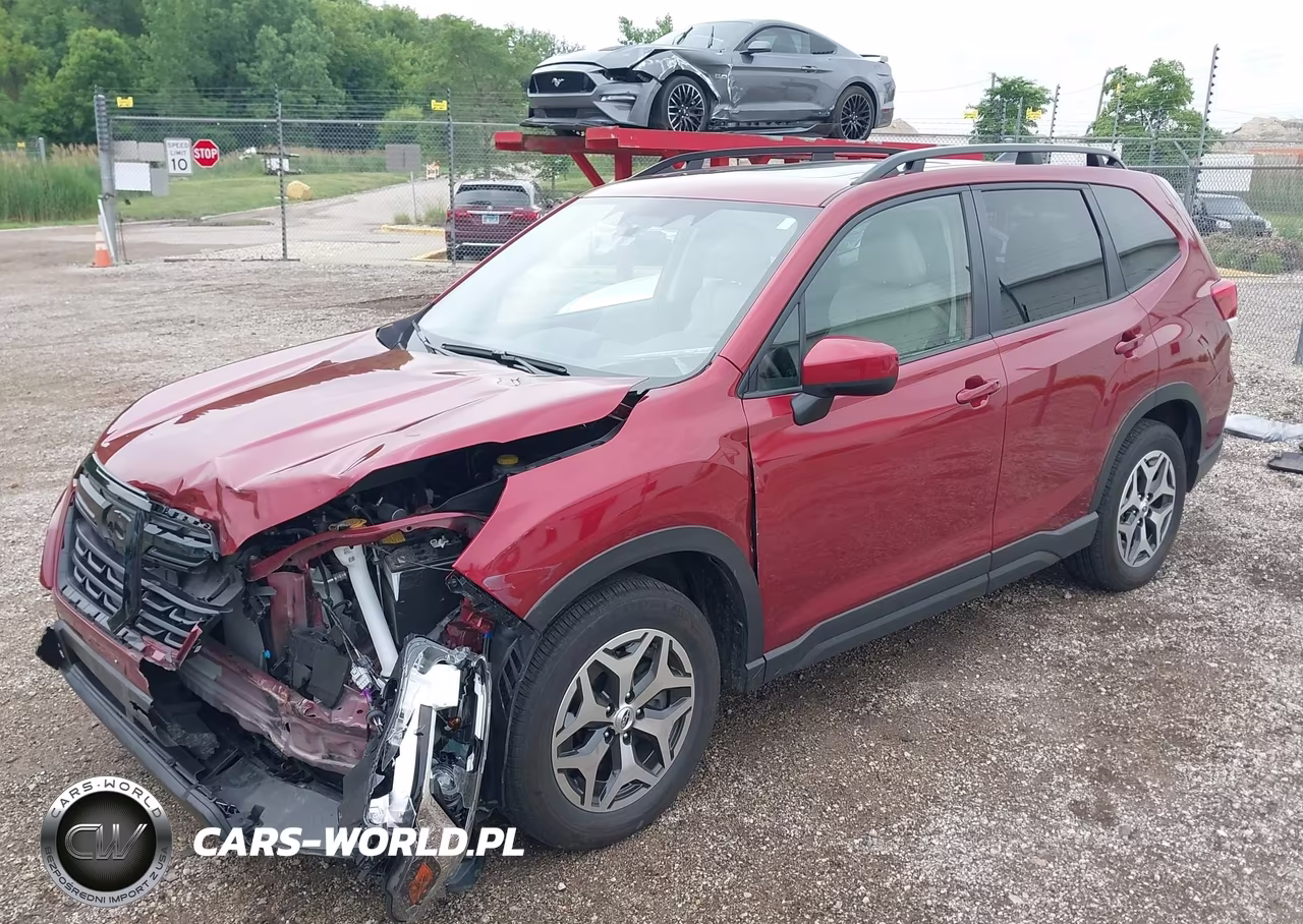 2024 Subaru Forester Premium VIN:JF2SKADC9RH451294 - 2