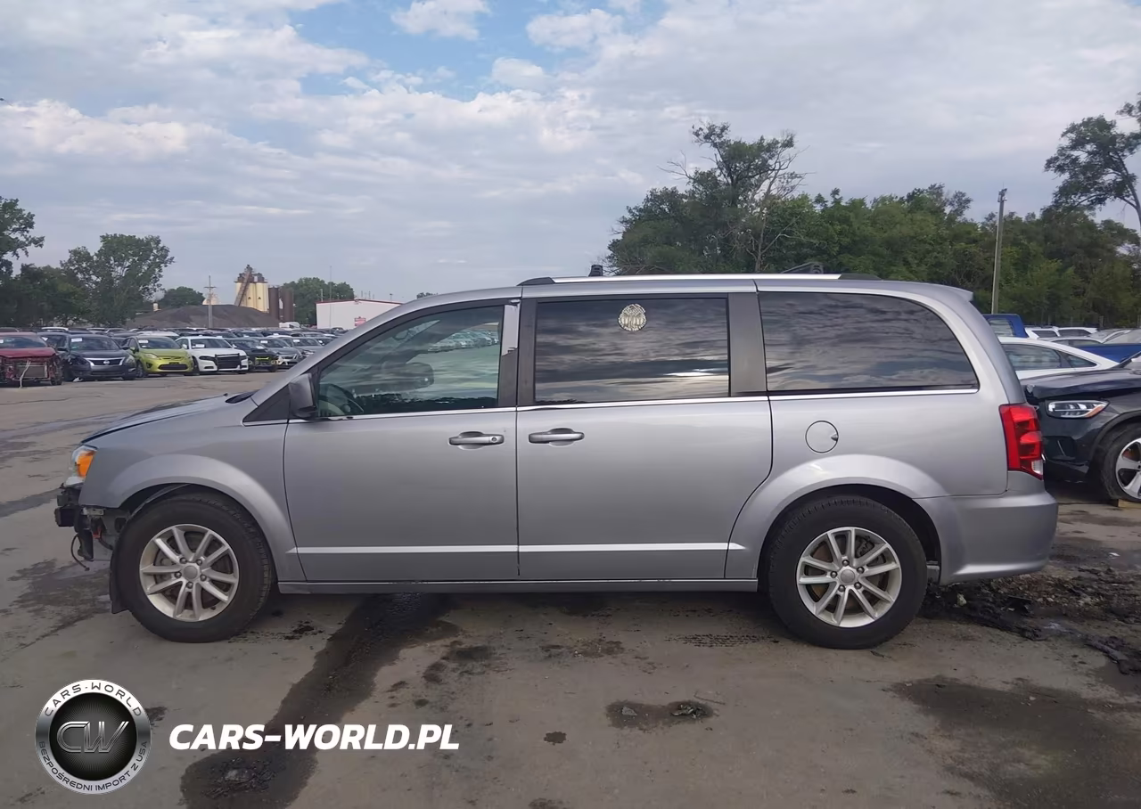 2018 Dodge Grand Caravan Sxt VIN:2C4RDGCG7JR223902 - 15
