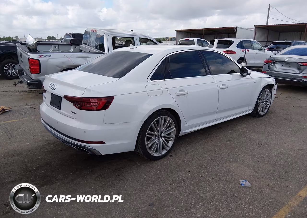 2019 Audi A4 45 Premium VIN:WAUENAF47KA007612 - 4